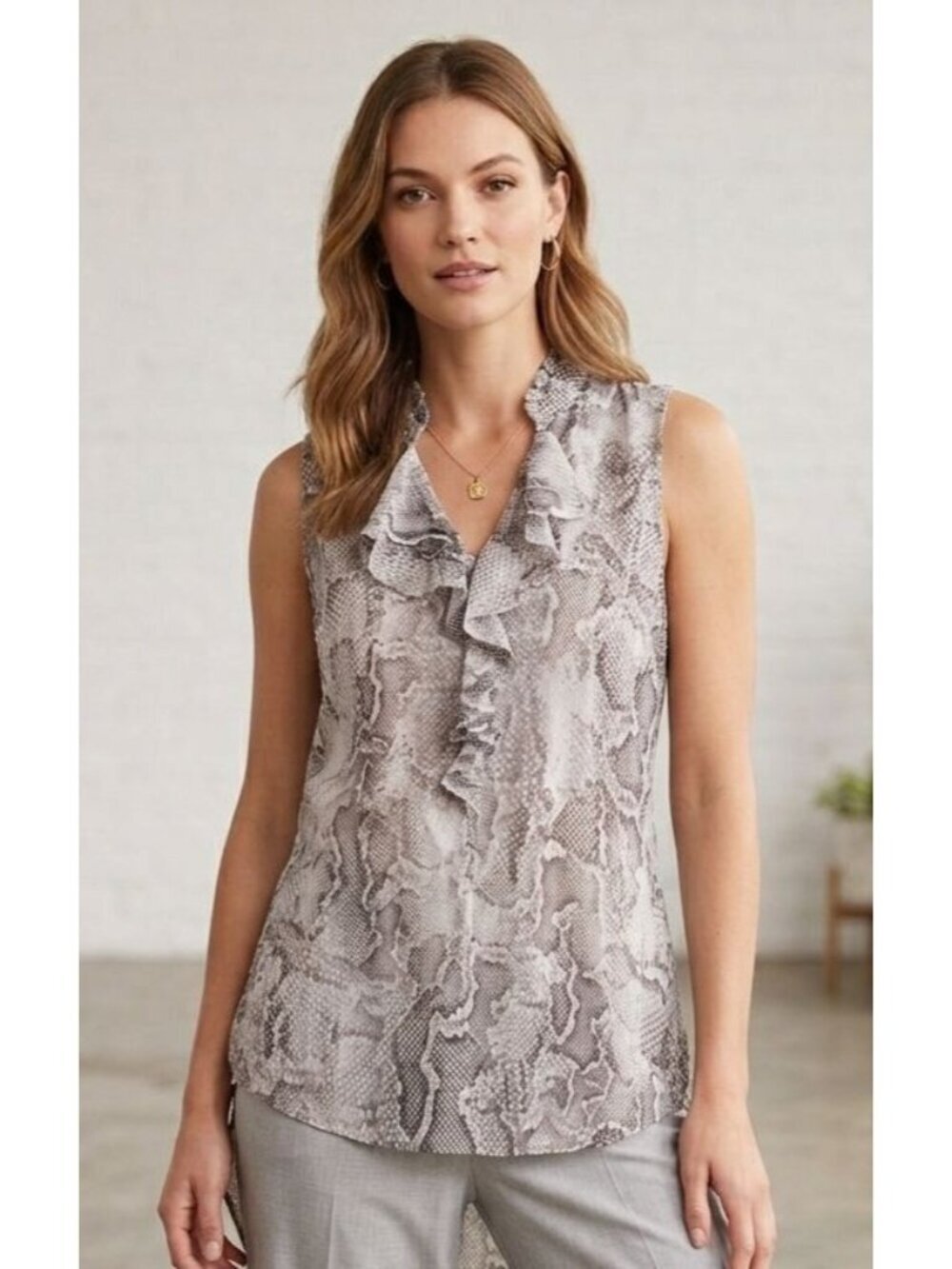 Women's - White House Black Market Gray Snakeskin Print Ruffled Blouse, Size 0